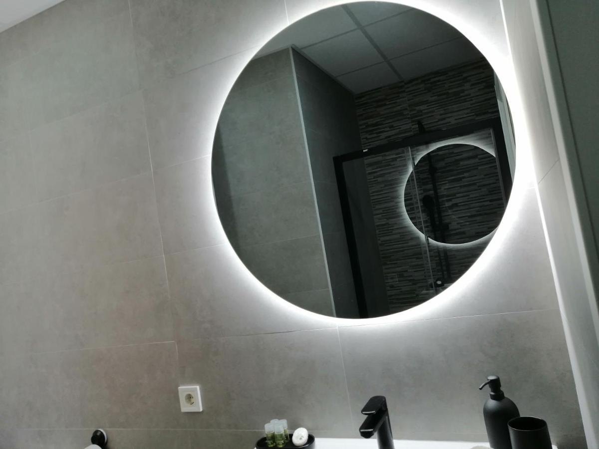 شقة Tourist House Trajano Terraza-Piscina إشبيلية المظهر الخارجي الصورة